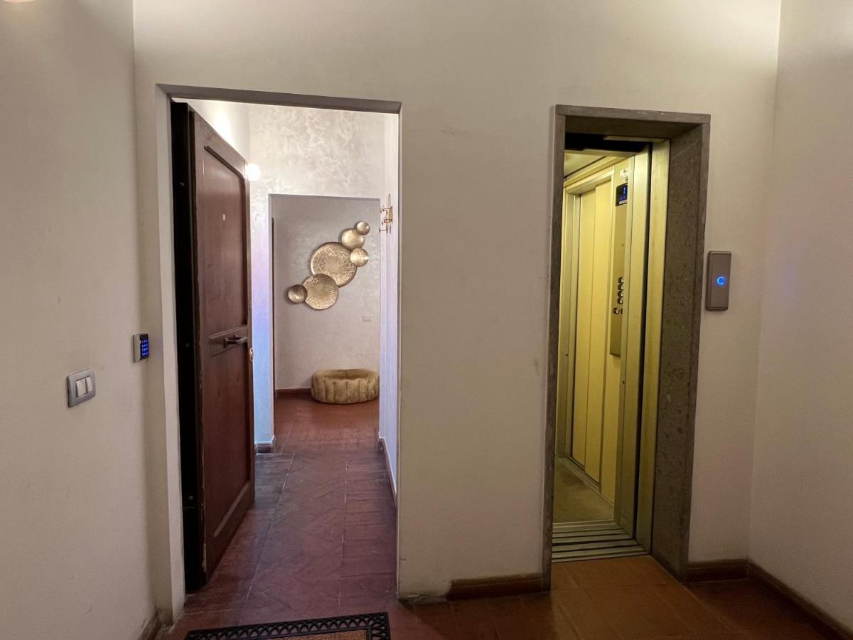 Appartement Campo De Fiori Chic à Rome Extérieur photo