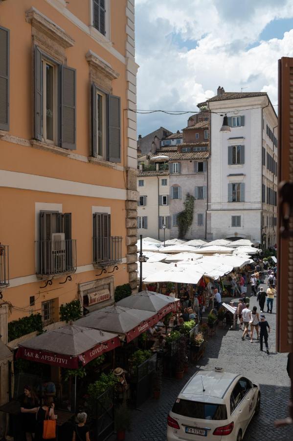 Appartement Campo De Fiori Chic à Rome Extérieur photo